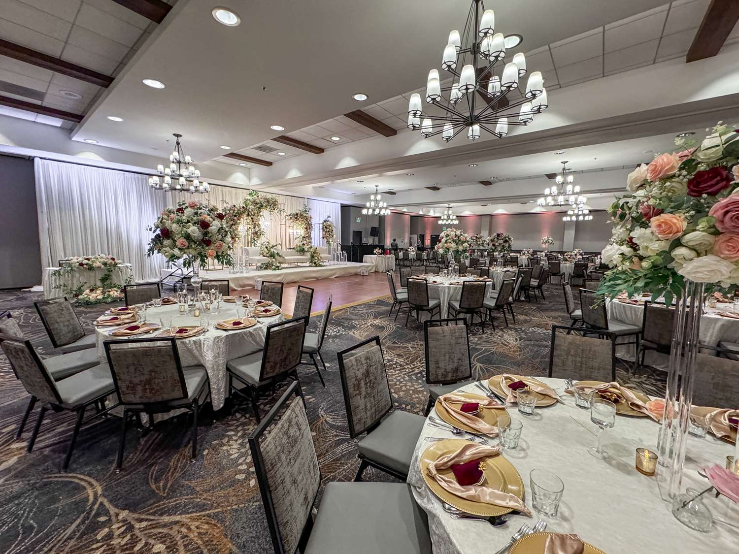 Фото Hilton Sacramento Arden West