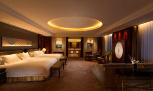 DoubleTree by Hilton Hotel Qinghai - Golmud (Tibet Autonomous Region, Golmud Sub-prefecture level city), hotel