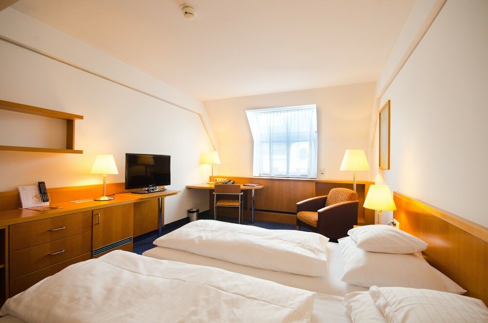 Фото Hotel Strudlhof