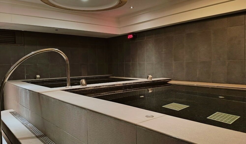 Фото S Aura Hotel