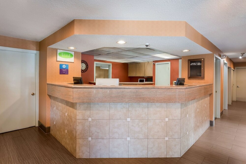 Фото SenS Suites Livermore, SureStay Collection by Best Western