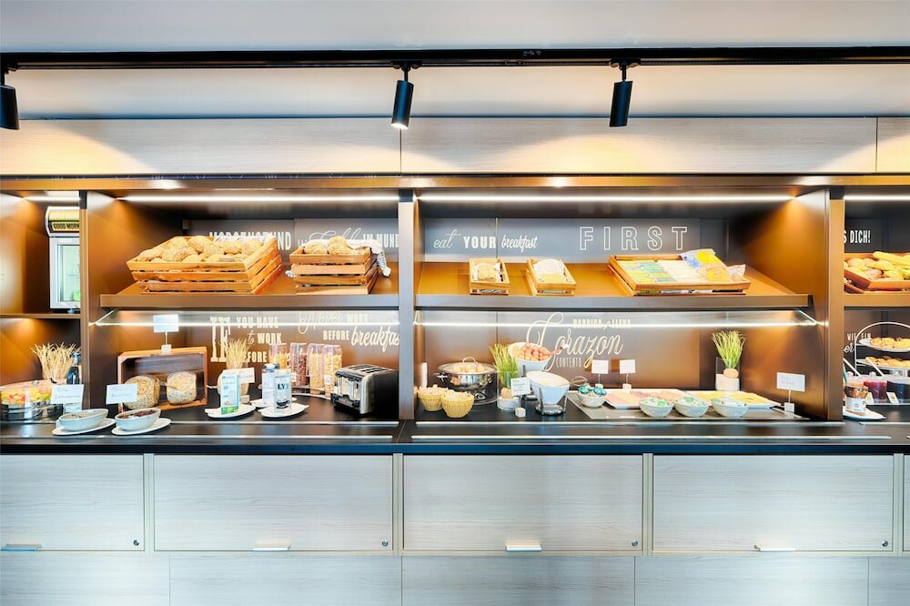 Фото B&b Hotel Bremen-City