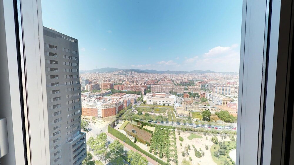 Фото The Level At Melia Barcelona Sky