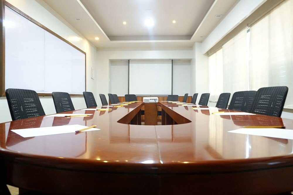 Фото Castle Peak Hotel