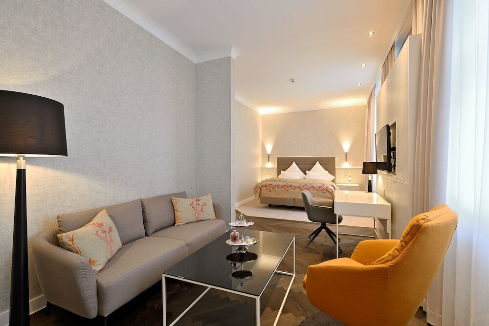 Фото Kastens Hotel Luisenhof