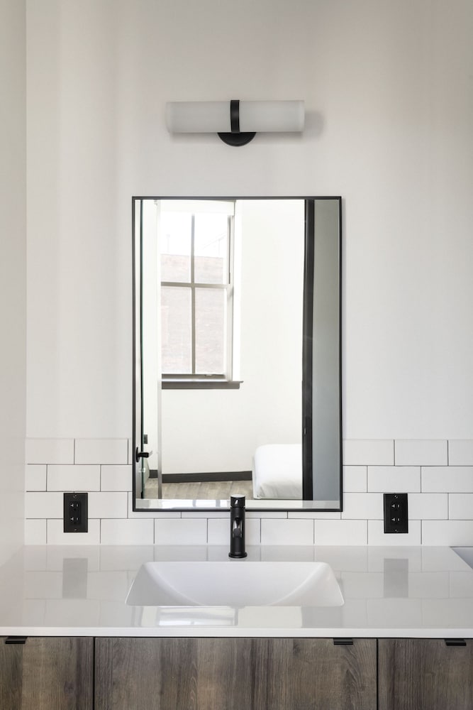 Фото Roost Cleveland