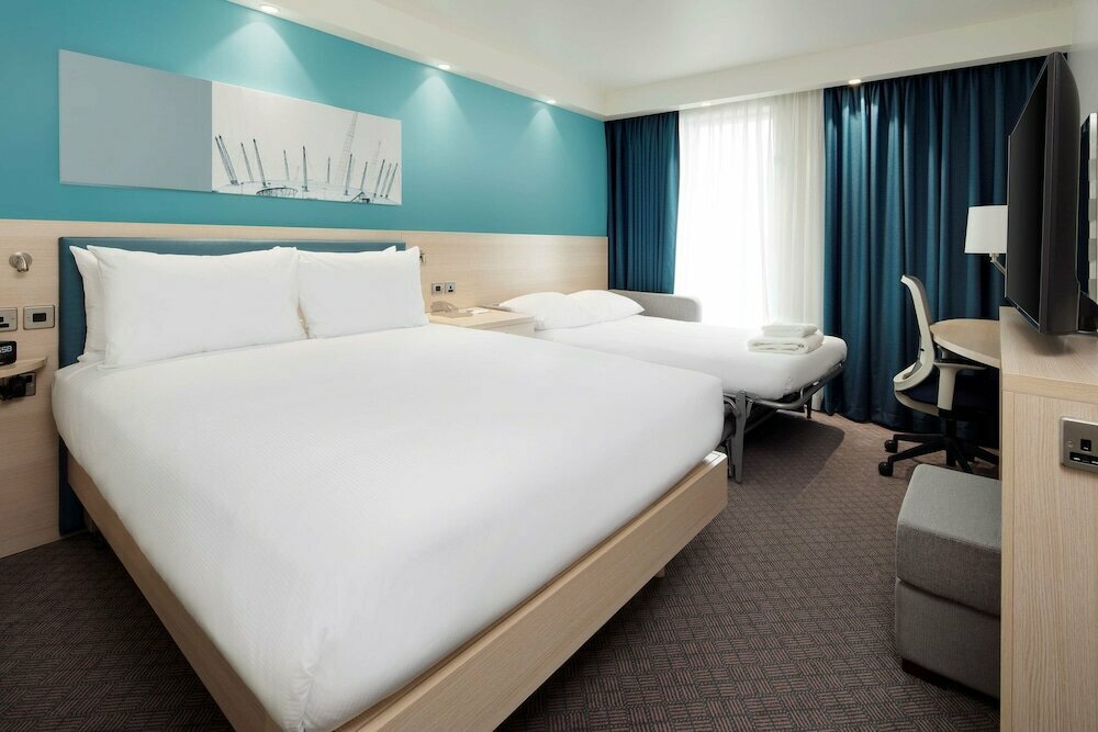 Hotel Hampton by Hilton London Docklands, London, photo