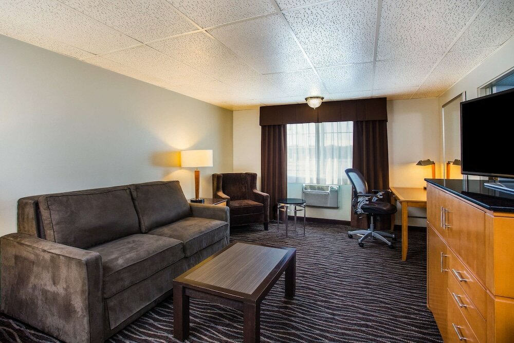 Фото Days Inn by Wyndham Yakima