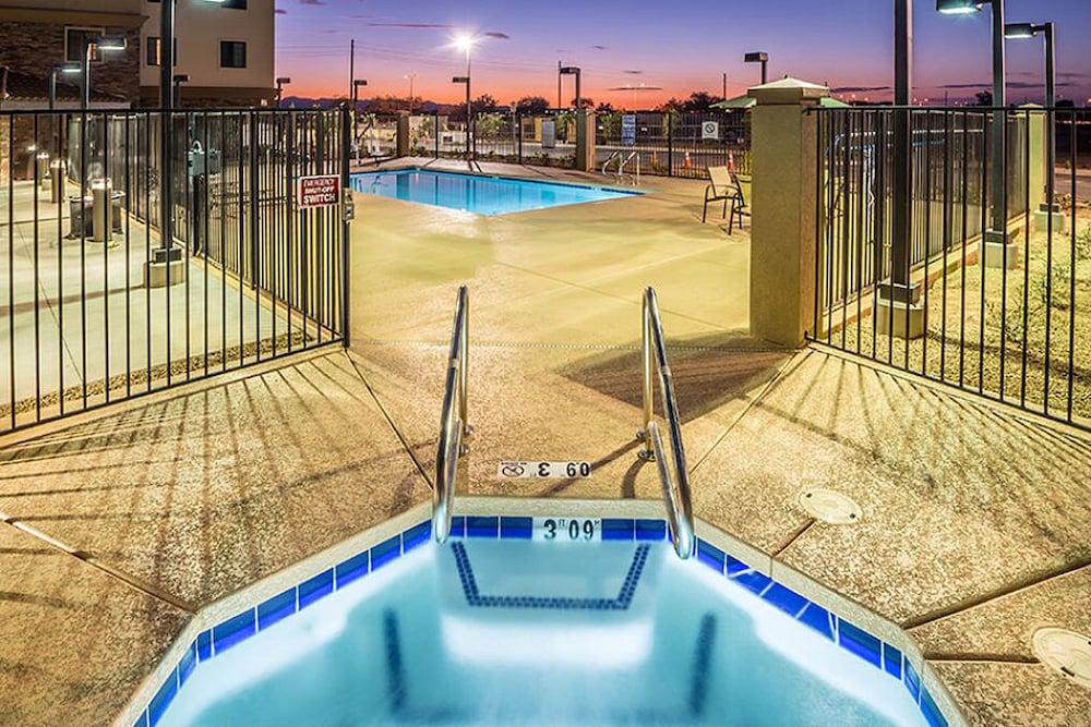 Фото Staybridge Suites Phoenix - Chandler, an Ihg Hotel