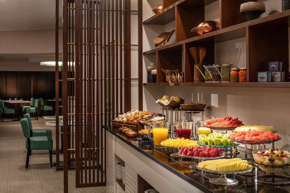 Фото Tivoli Oriente Lisboa Hotel