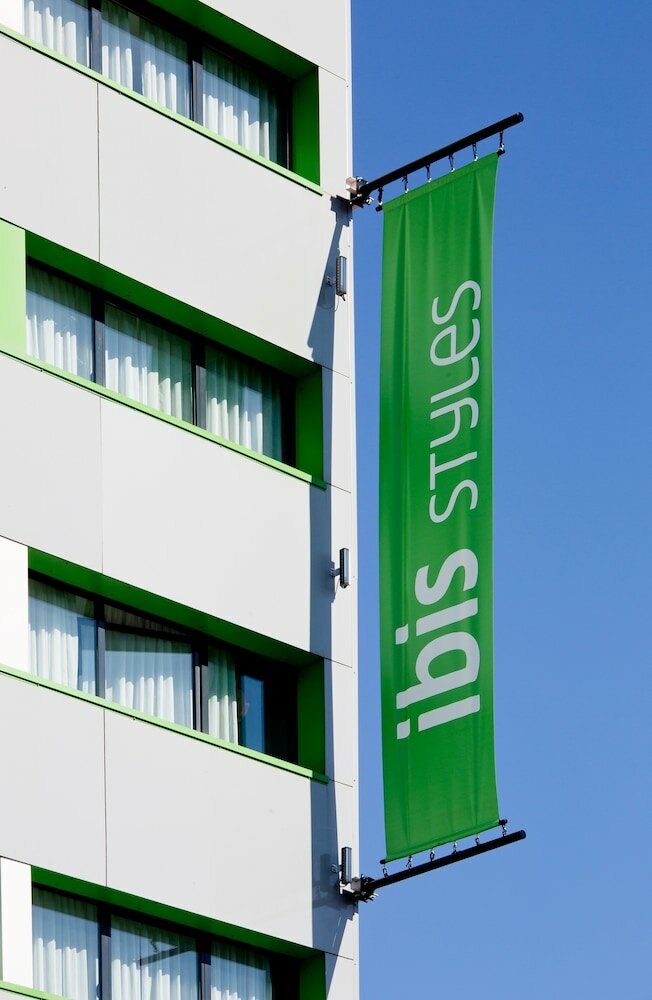 Фото Hôtel ibis Styles Clermont-Ferrand Gare