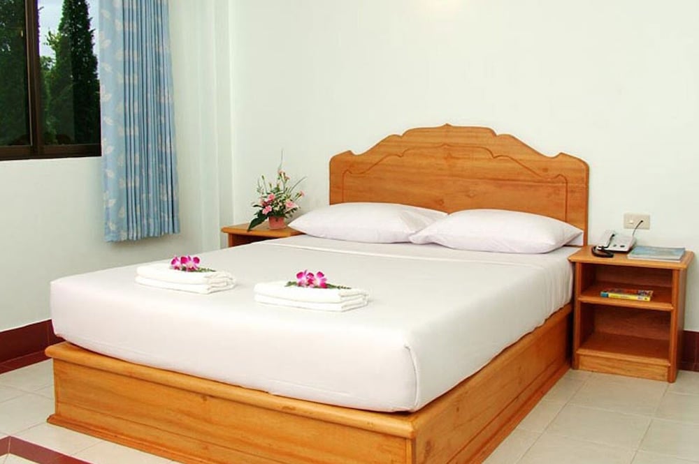 Фото Oasis Resort