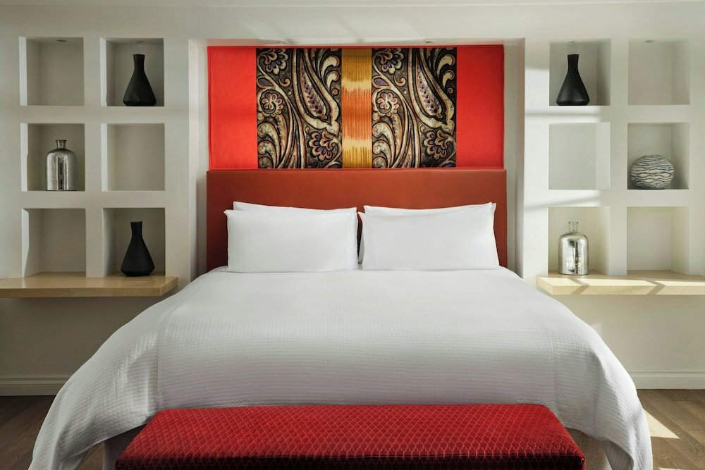 Фото Triada Palm Springs, Autograph Collection by Marriott