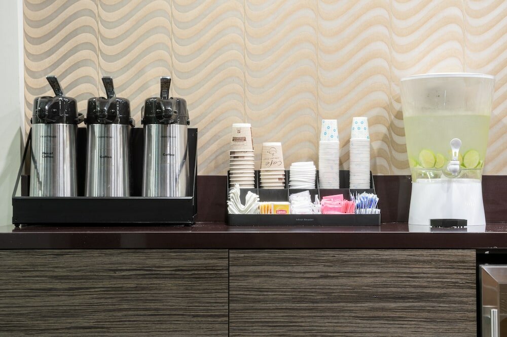 Фото Hotel Xilo Glendale