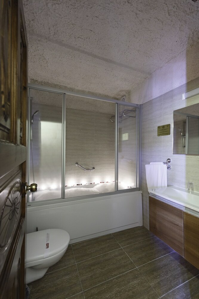 Фото Dilek Kaya Hotel