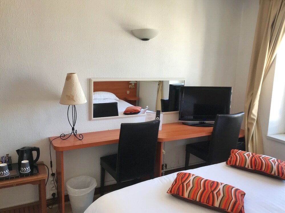 Фото Hotel Colbert