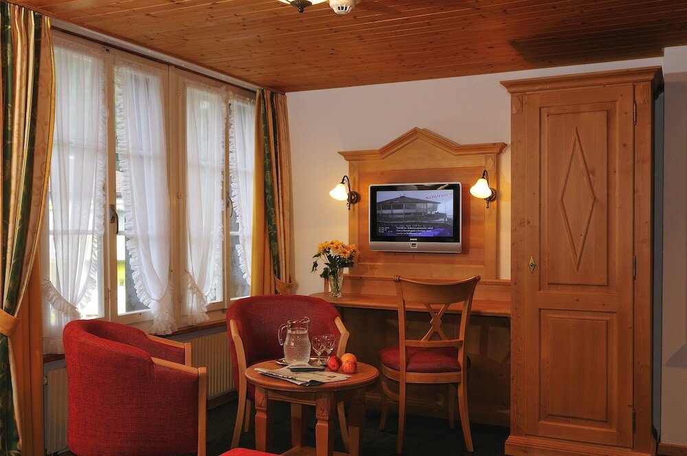 Фото Hotel Chalet Swiss