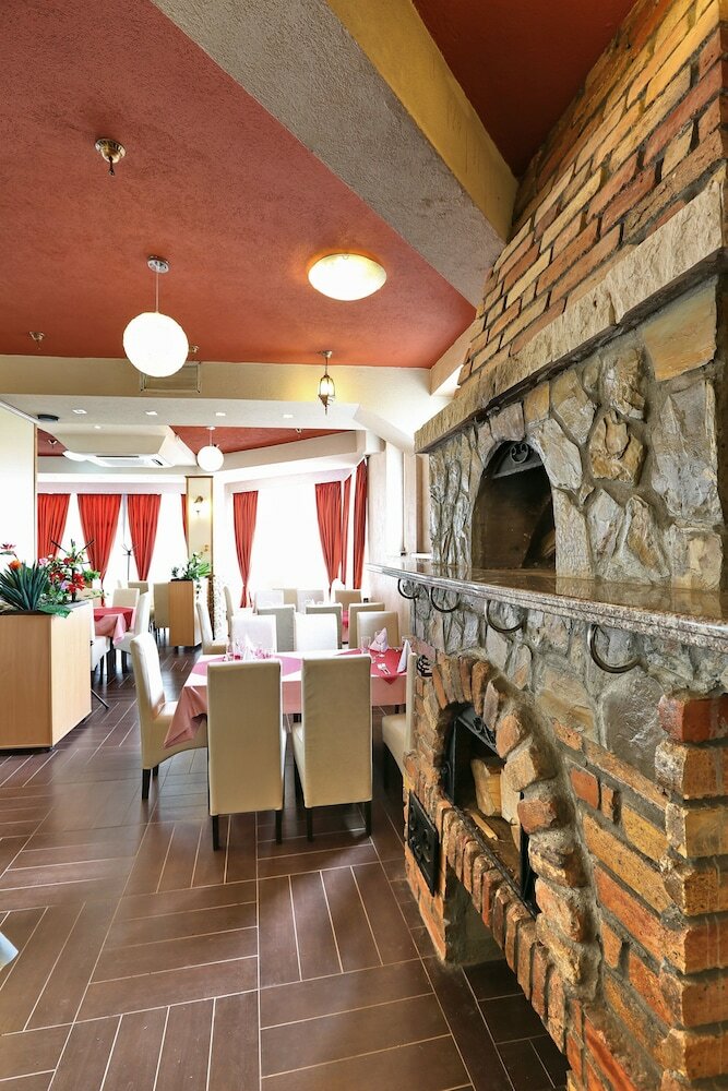 Фото Hotel Novella Uno