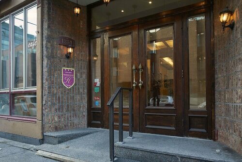 Гостиница Hotel St-Denis в Монреале