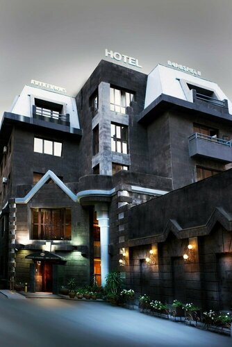 Гостиница Aviatrans Hotel в Ереване