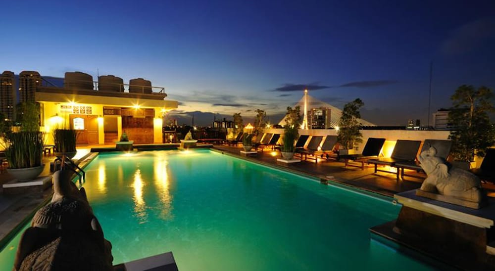 Фото Rambuttri Village Inn & Plaza