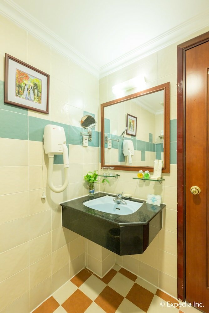 Фото First Hotel