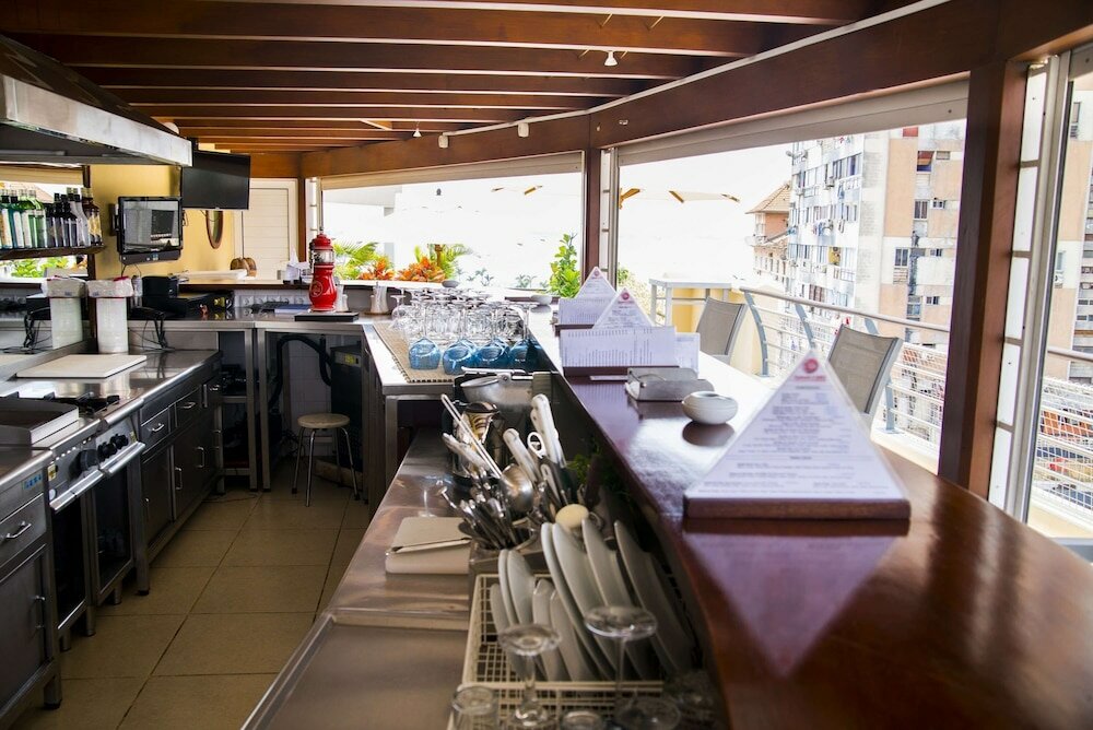 Фото Hotel Continental Luanda