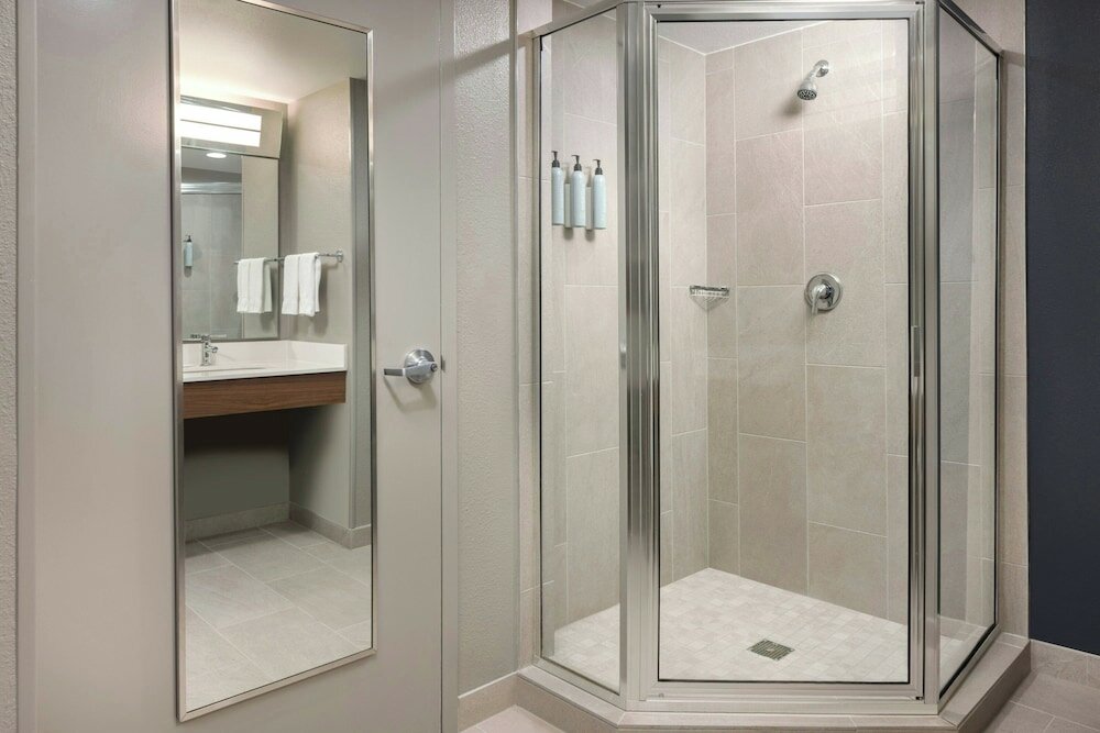 Фото Courtyard by Marriott Little Rock Downtown