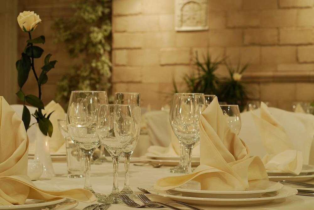 Фото Athens Atrium Hotel and Suites