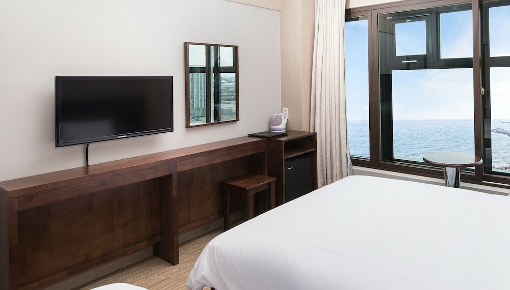 Фото Jeju Palace Hotel