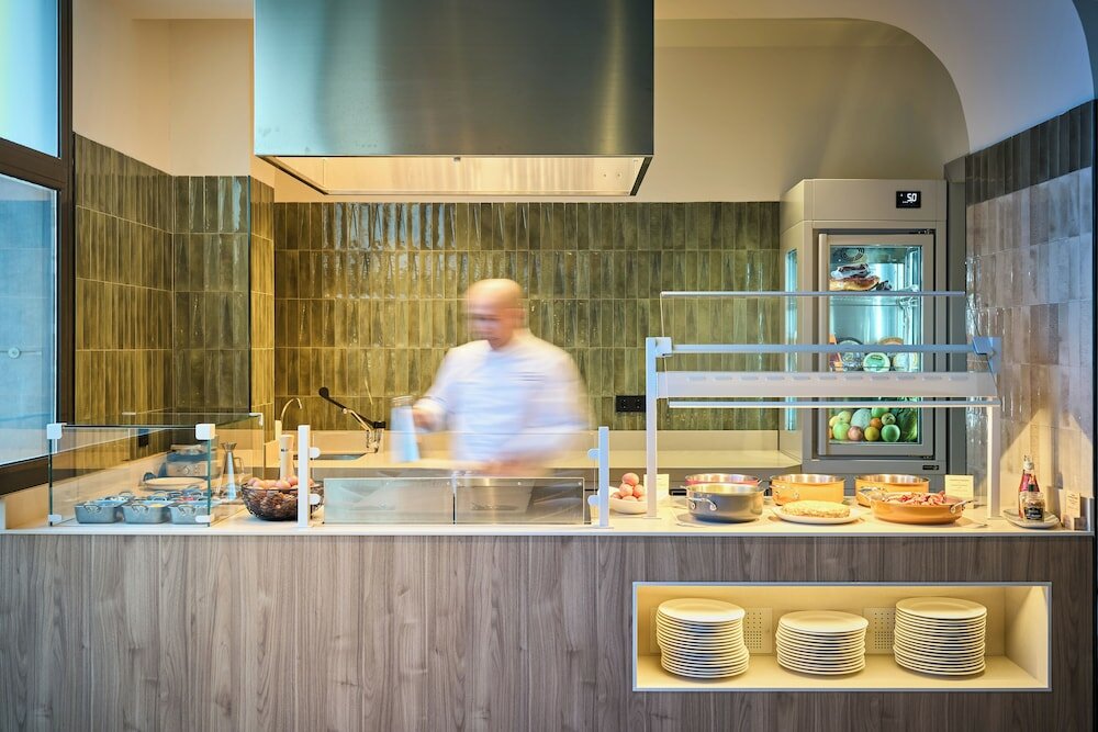 Фото Catalonia La Maquinista