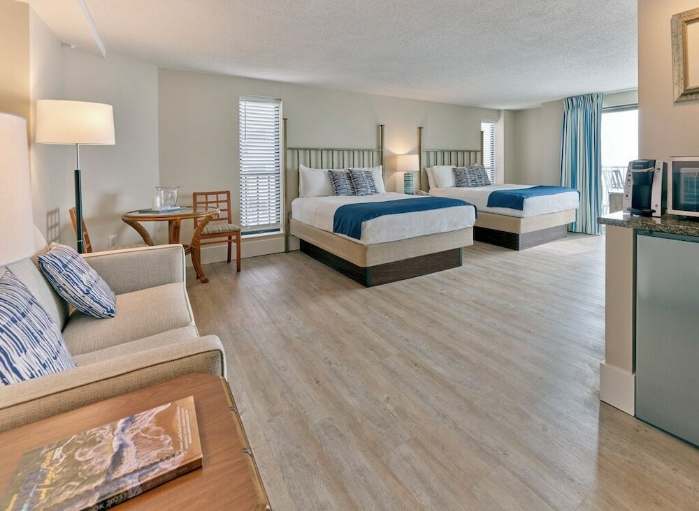 Фото Henlopen Hotel