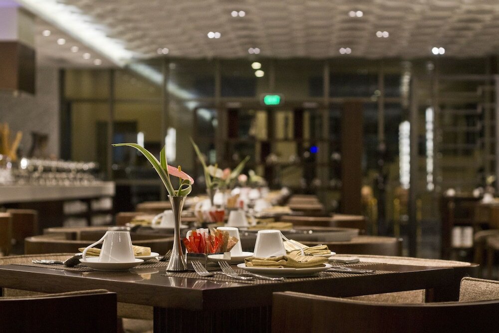 Фото Tang Palace Hotel