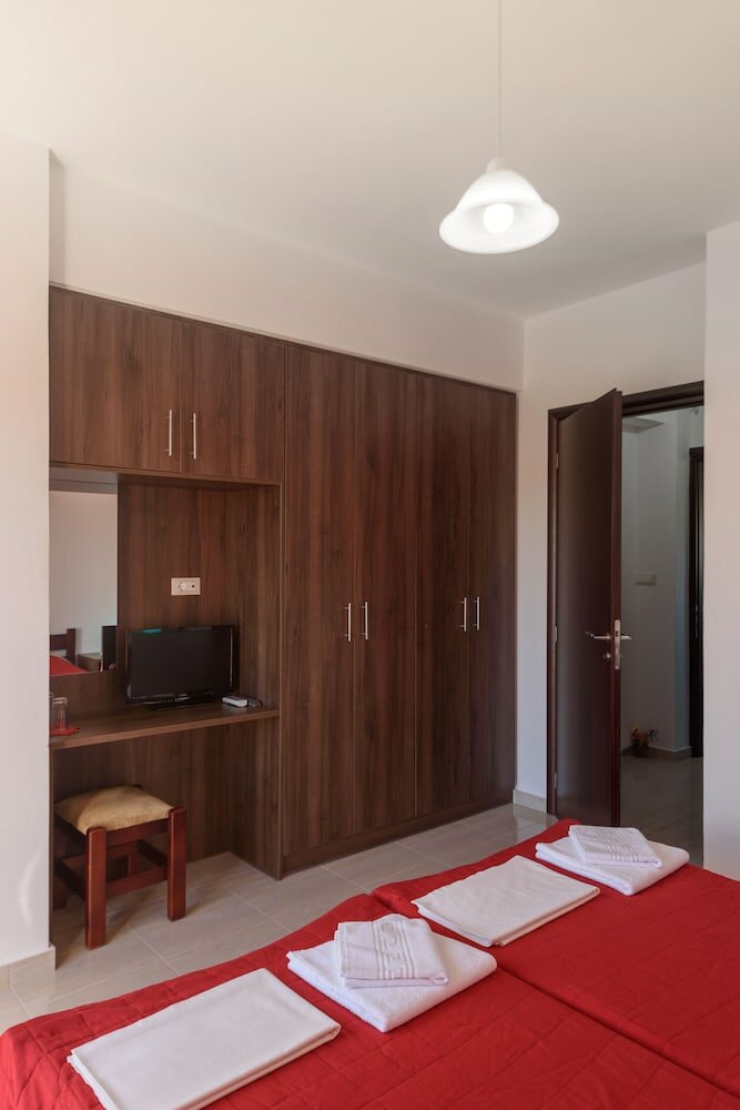 Фото Elpidis Villa