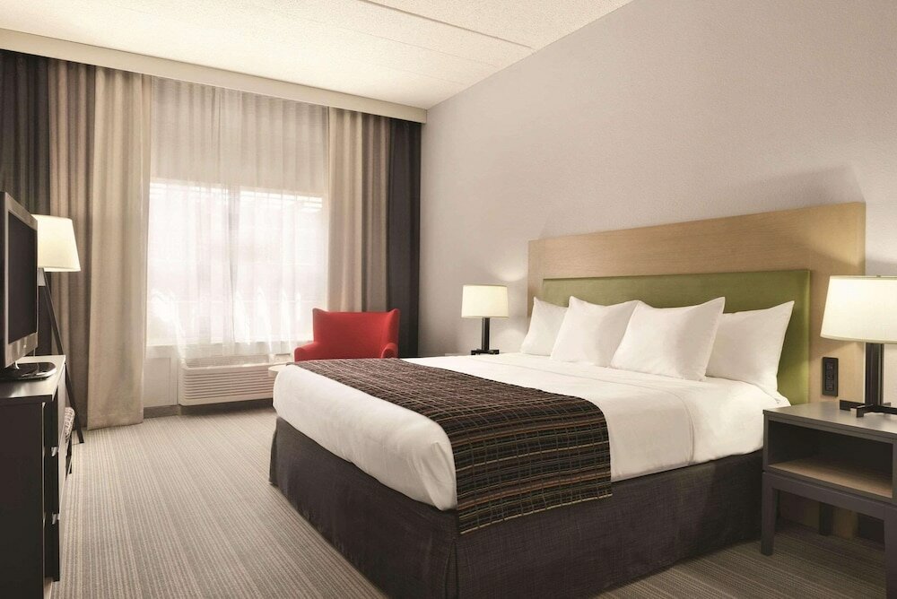 Фото Country Inn & Suites by Radisson, Coralville, Ia