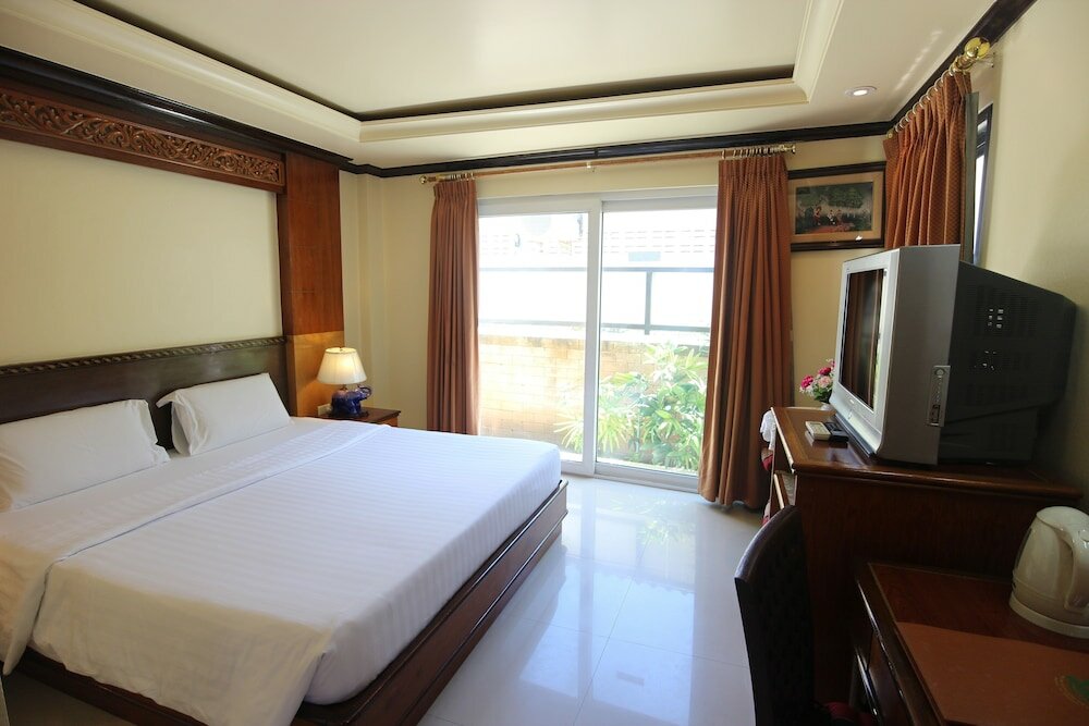 Фото Phi Phi Hotel