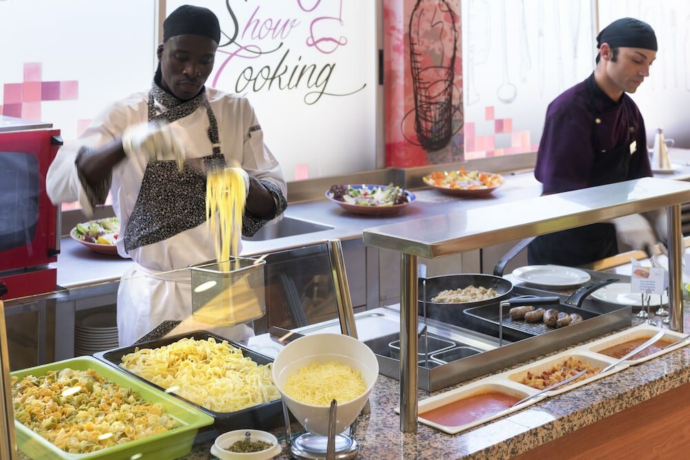 Фото Hotel Ght Oasis Tossa & SPA