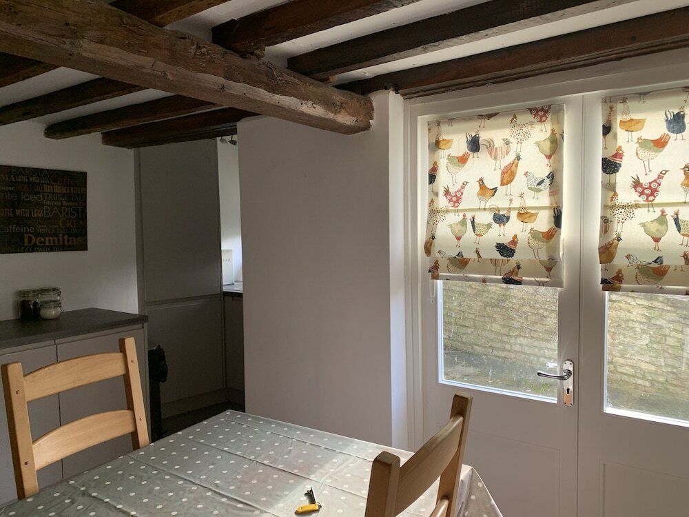 Фото Appletree Cottages