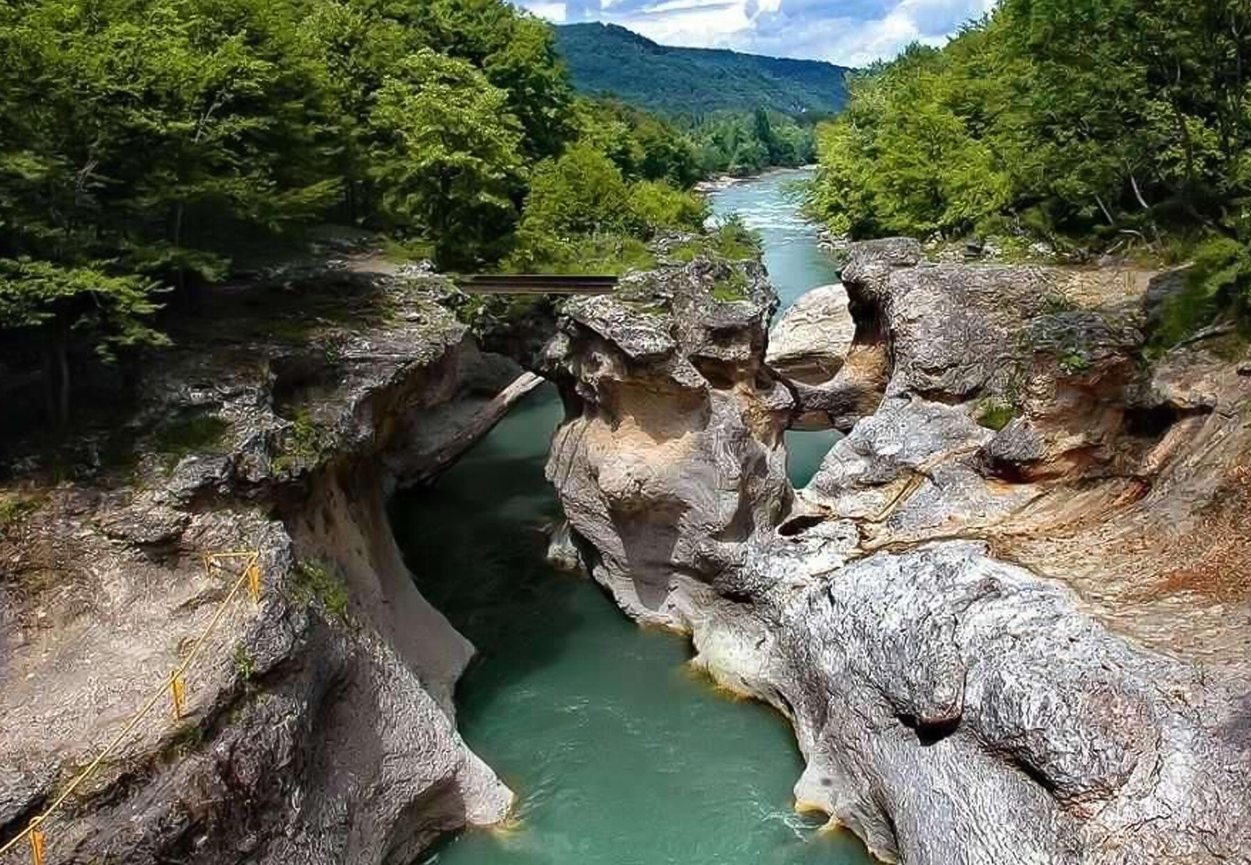 Фото Солнечная