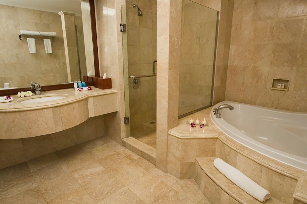 Фото Hotel Nikko Bali Benoa Beach