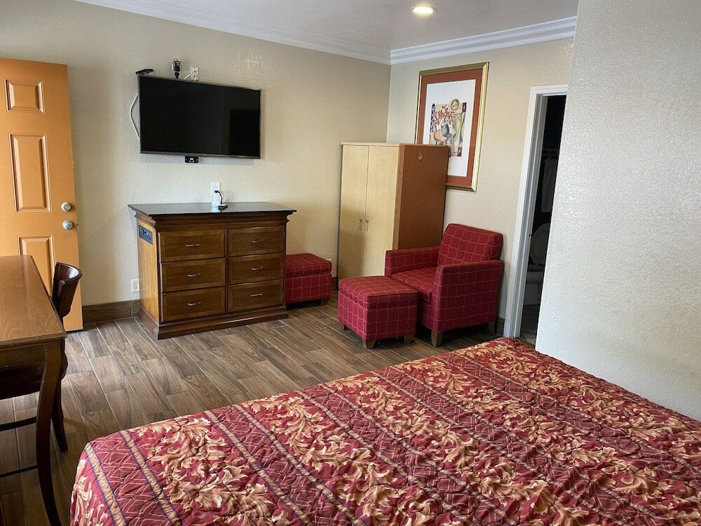 Фото Palace Inn Oxnard