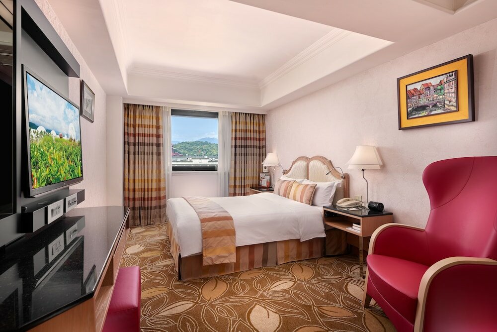 Фото The Riviera Hotel