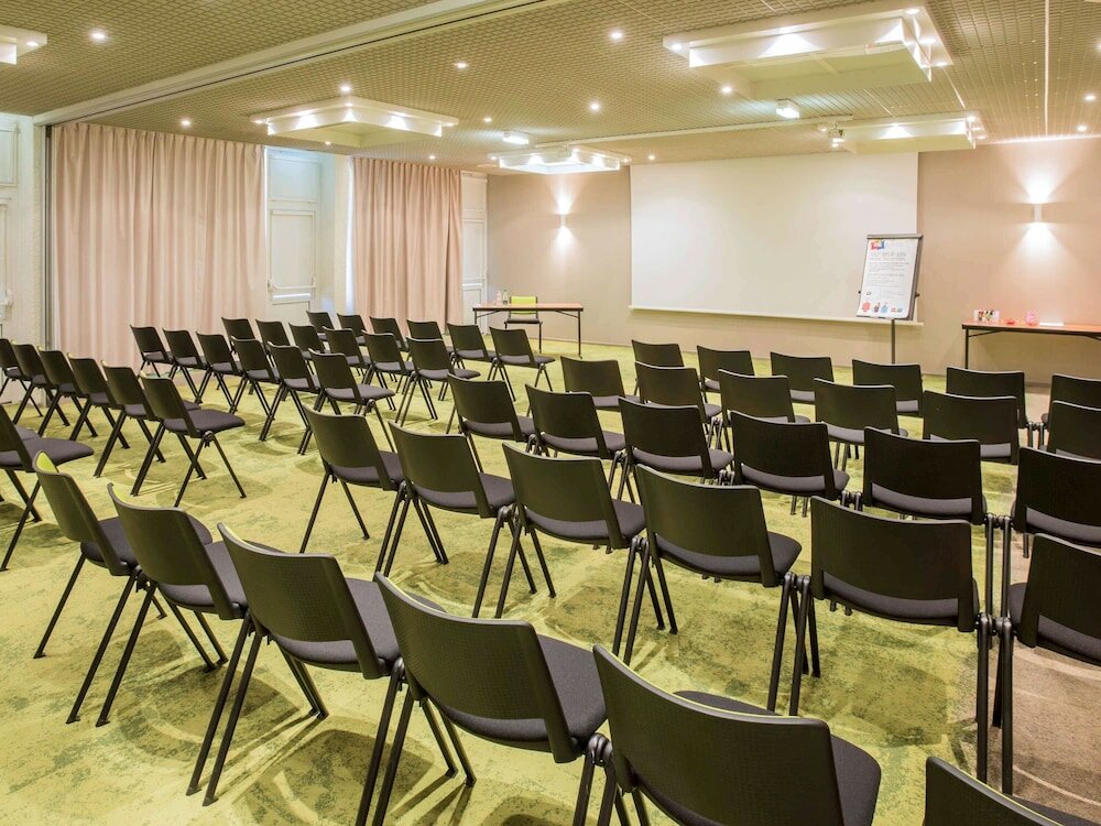 Фото Ibis Styles Tours Sud