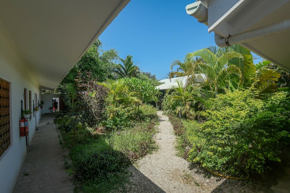 Фото Nungwi House