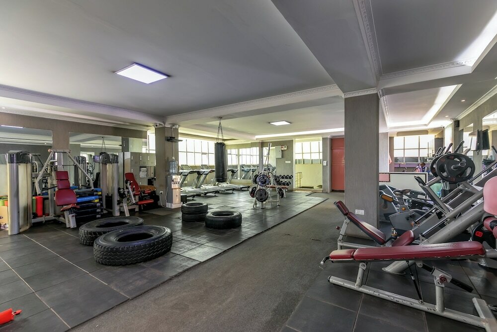 Фото Hbt Russel Hotel