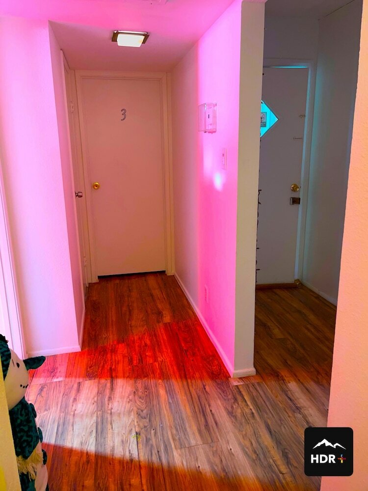 Фото The Yellow Penthouse