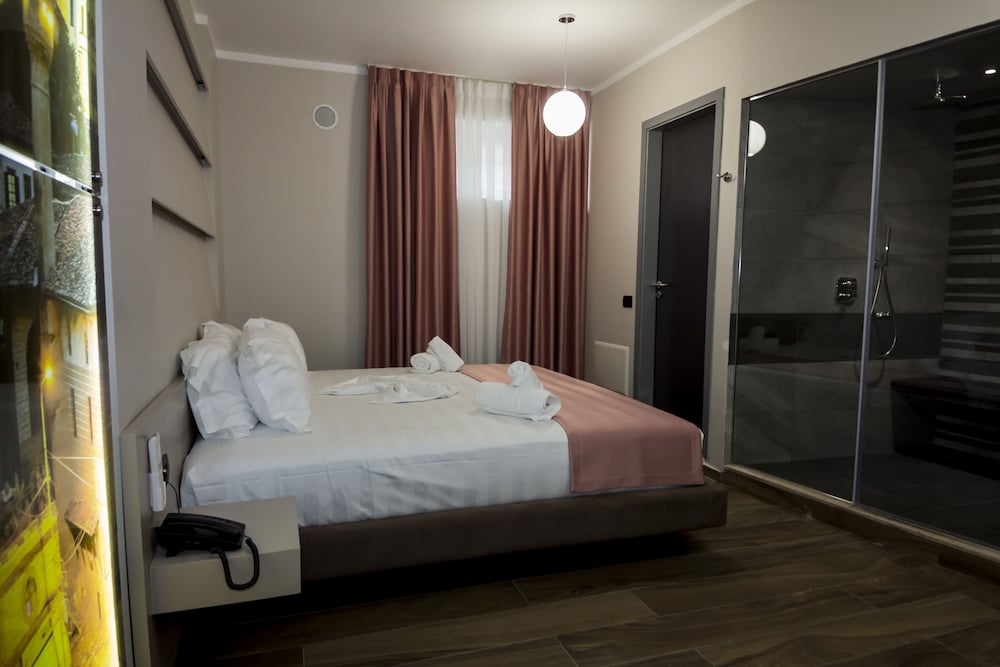 Фото Hotel Pandora Residence