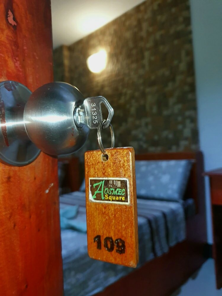 Фото Aosmec Square Hotel