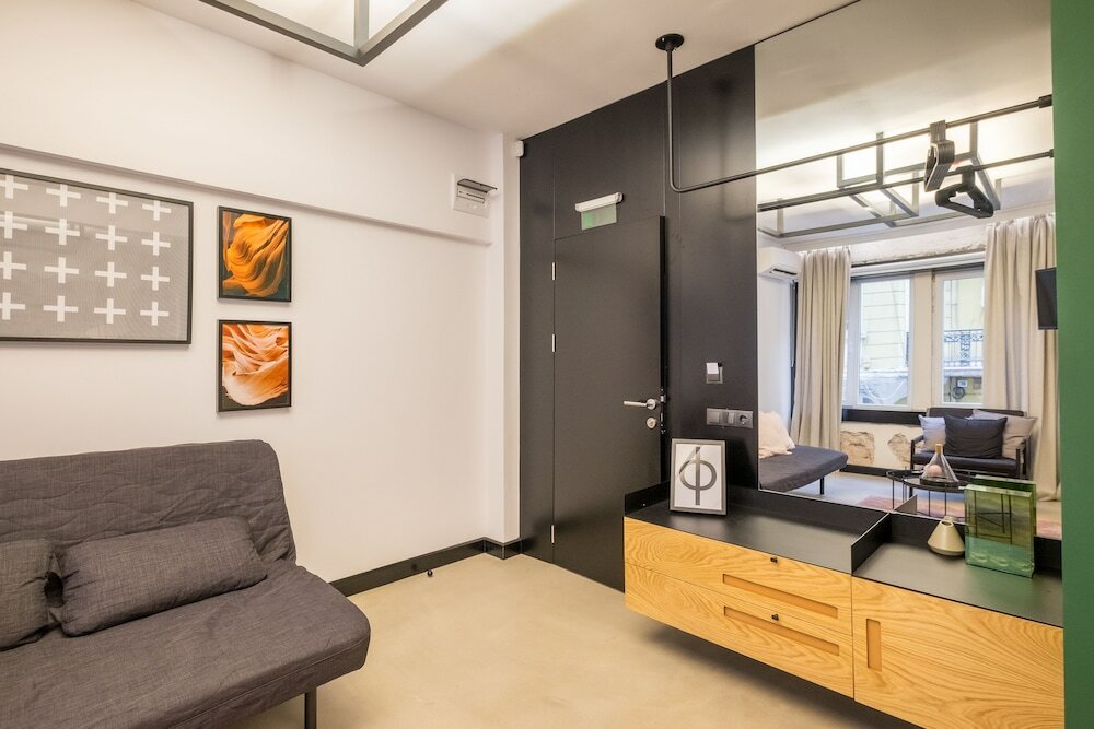 Фото R34 Boutique Hotel