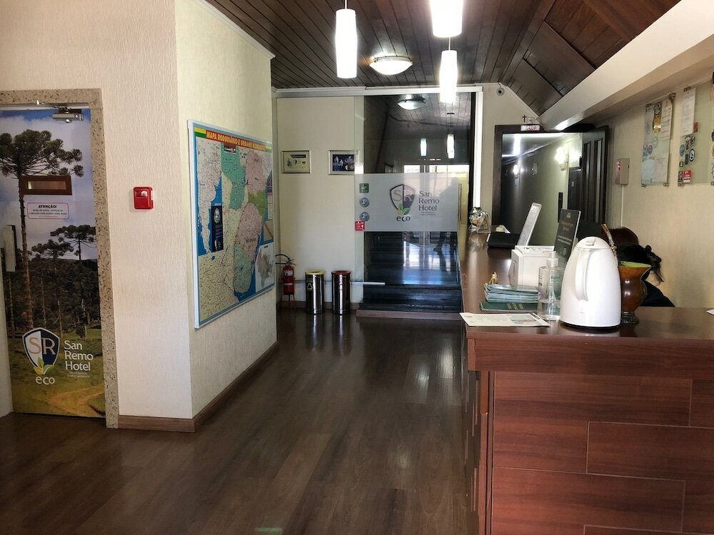 Фото San Remo Hotel